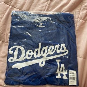 LA Dodgers T-shirt